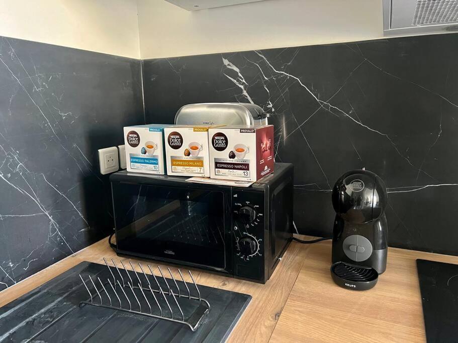 Apartmán Montpellier Centre - La Fenetre De L'Ecusson Exteriér fotografie